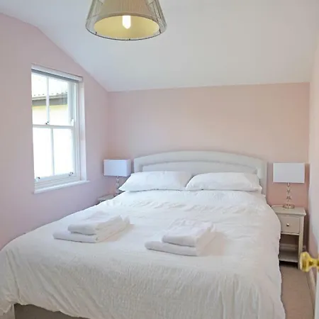 Cathedral View Apartment, Flat 3 Bury St. Edmunds Экстерьер фото