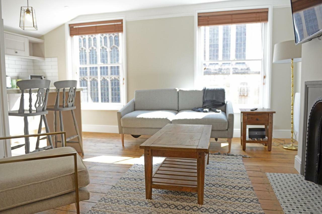 Cathedral View Apartment, Flat 3 *